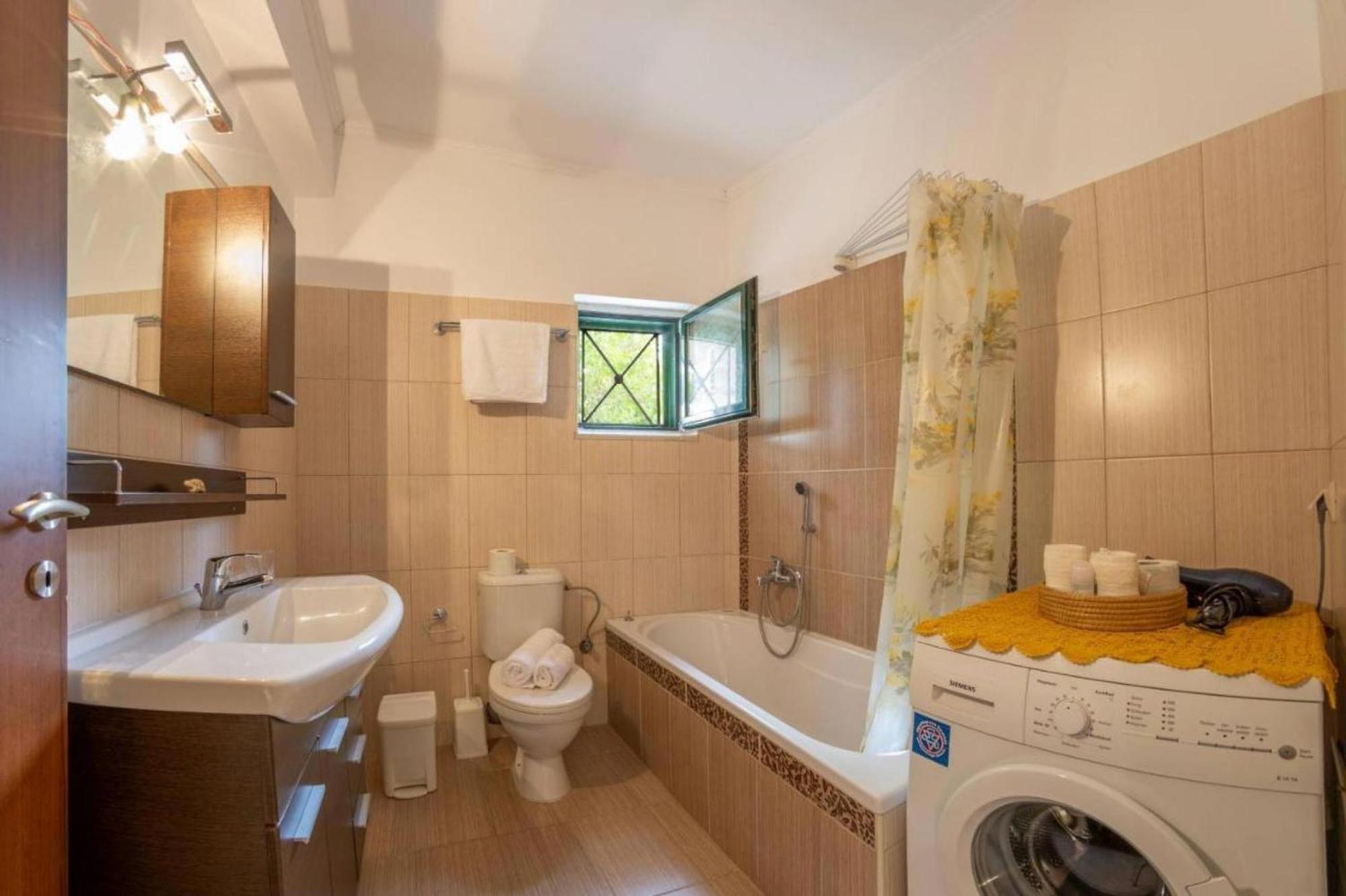 Nikis Country House - Lefkada Bnb Private Parking Λυγιά Εξωτερικό φωτογραφία